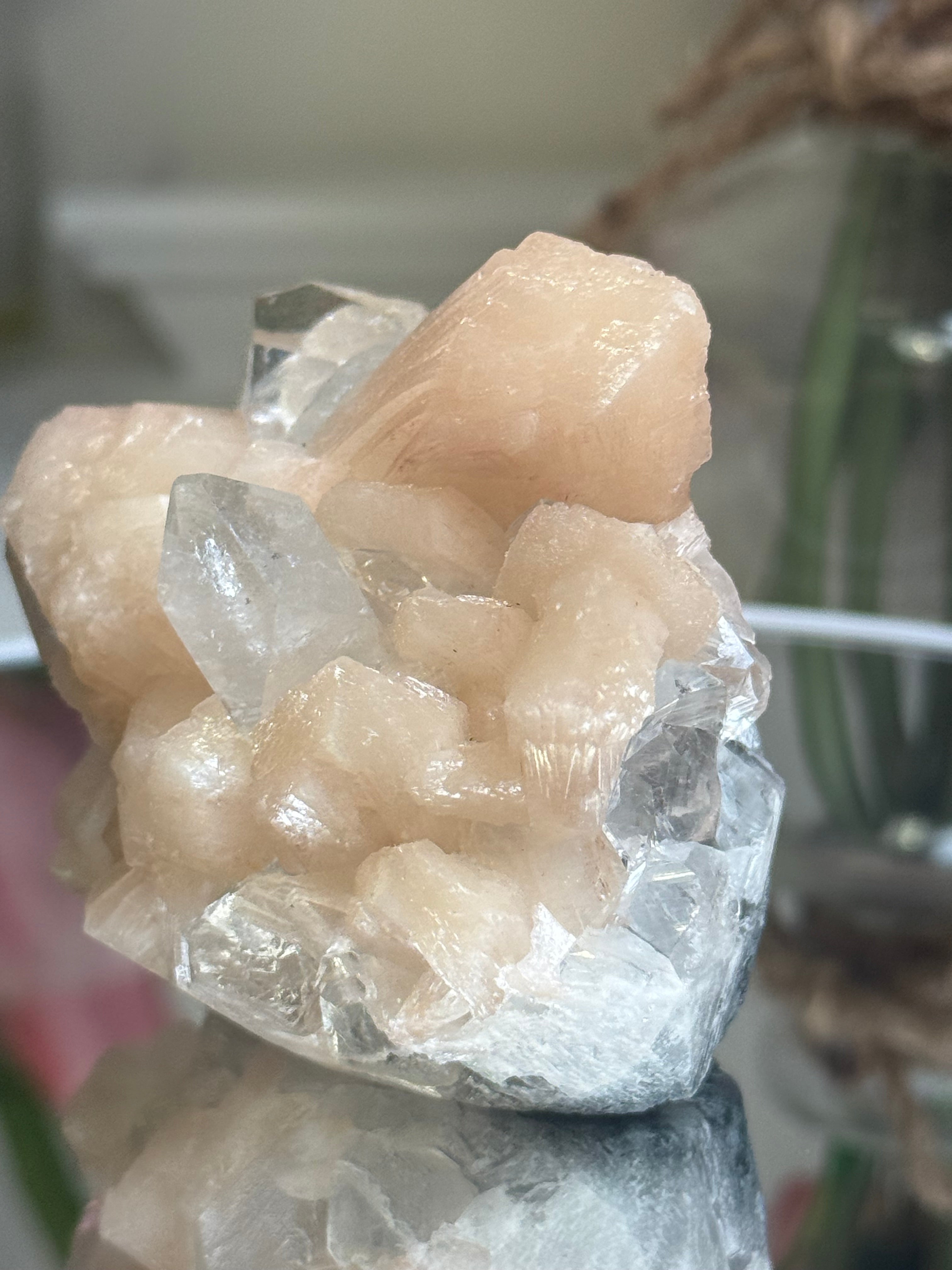 Diamond Apophyllite Peach Stilbite 5.023