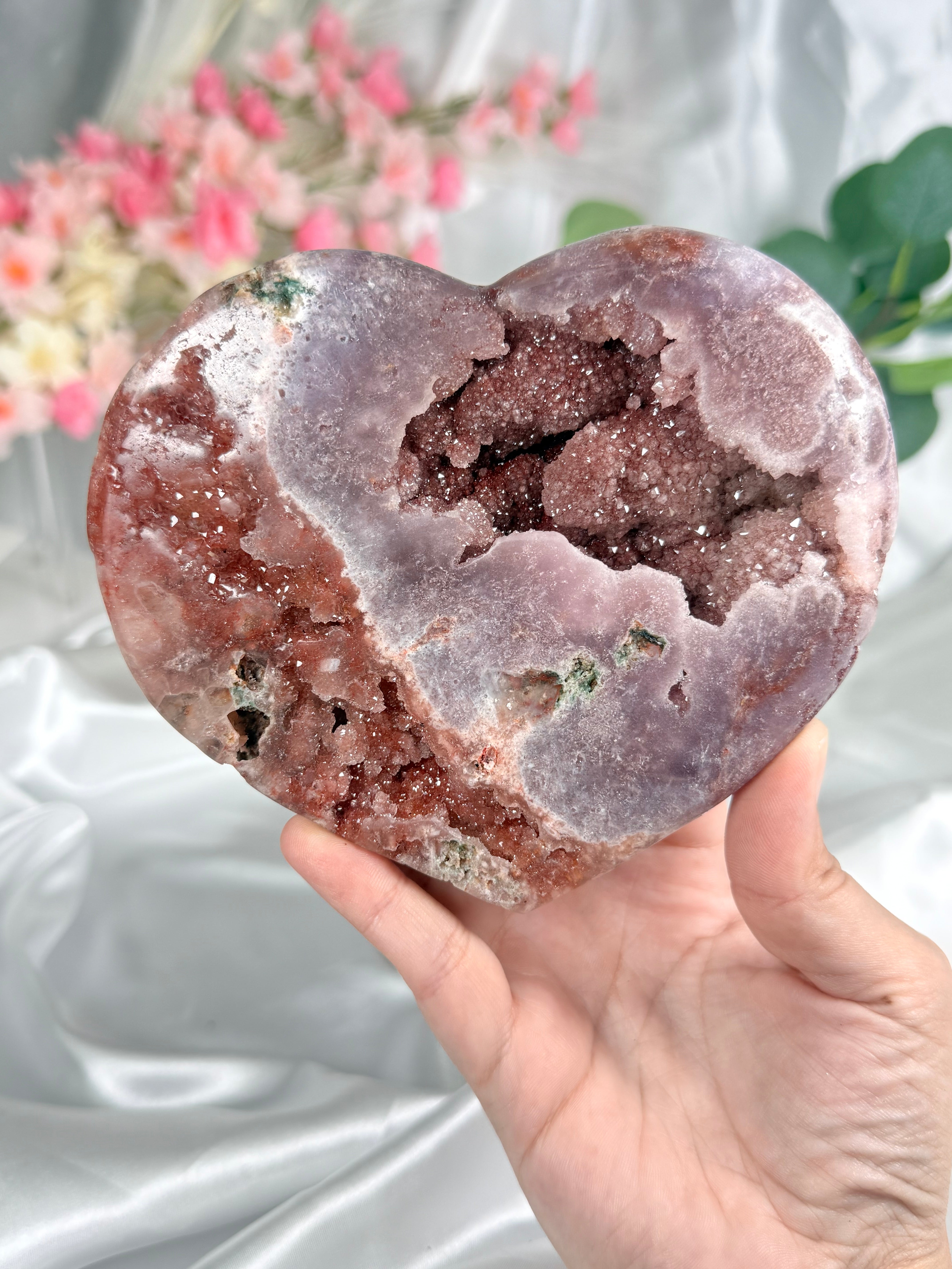 Pink Amethyst Heart on Gold Stand D