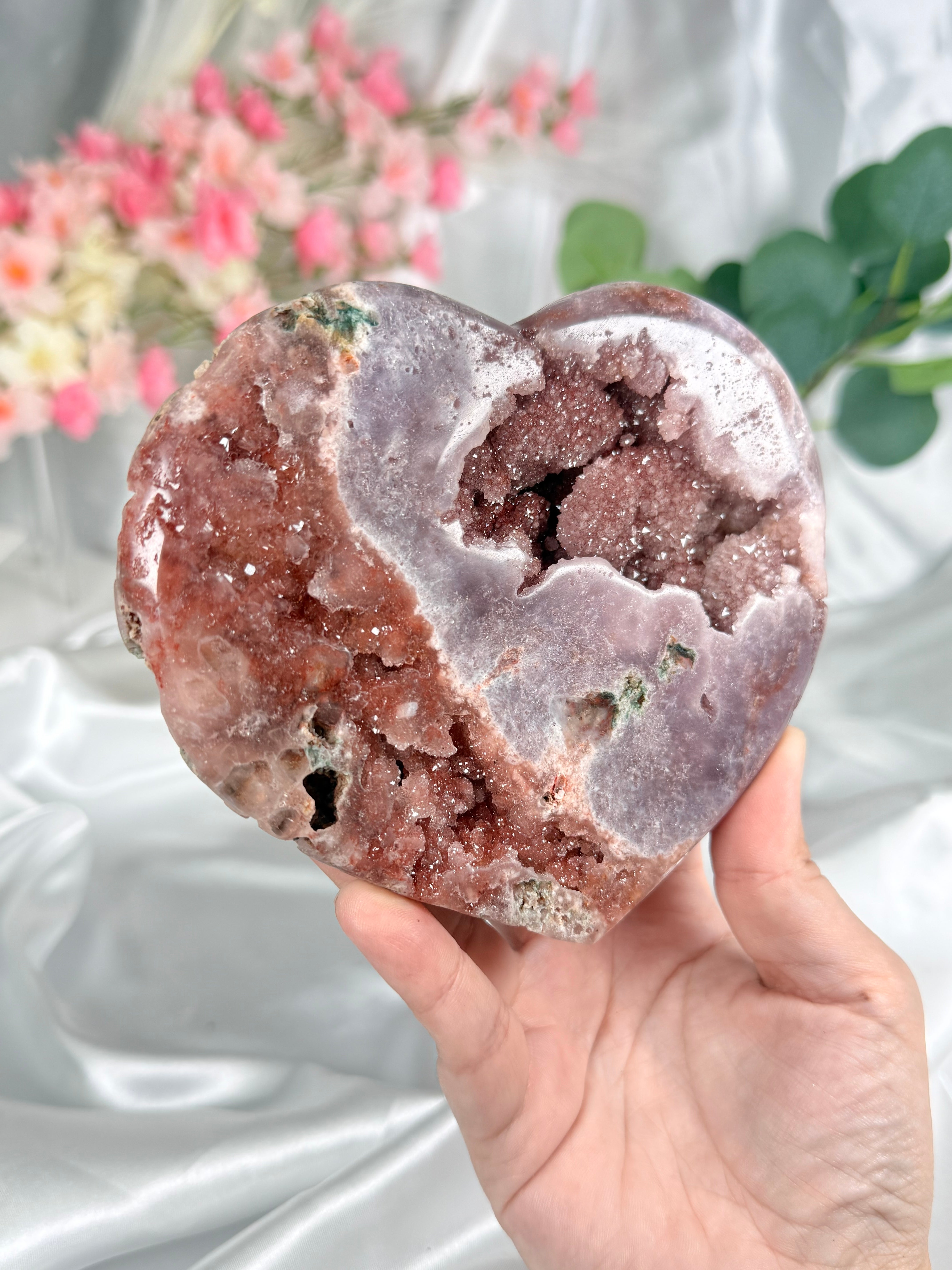 Pink Amethyst Heart on Gold Stand D