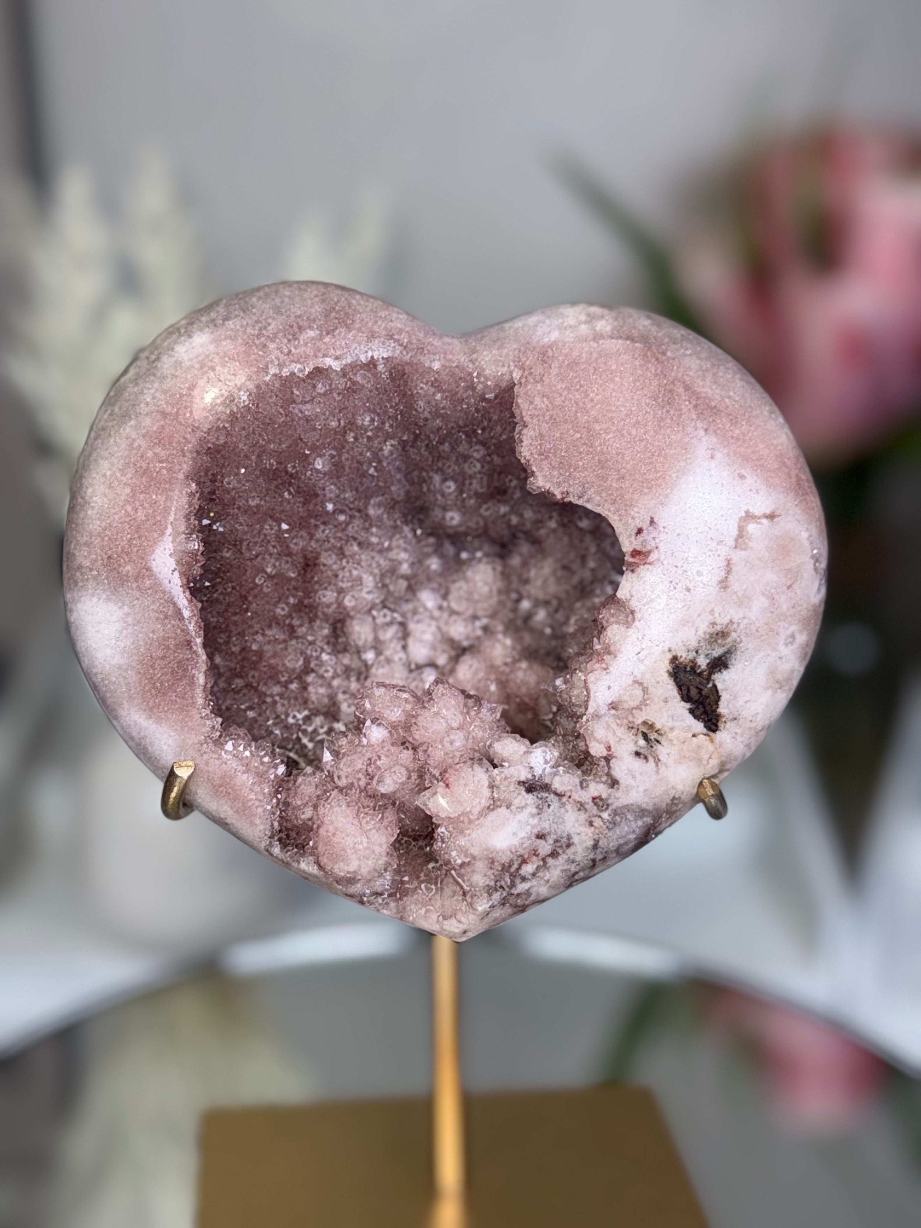 Pink Amethyst Heart on Gold Stand A1.8